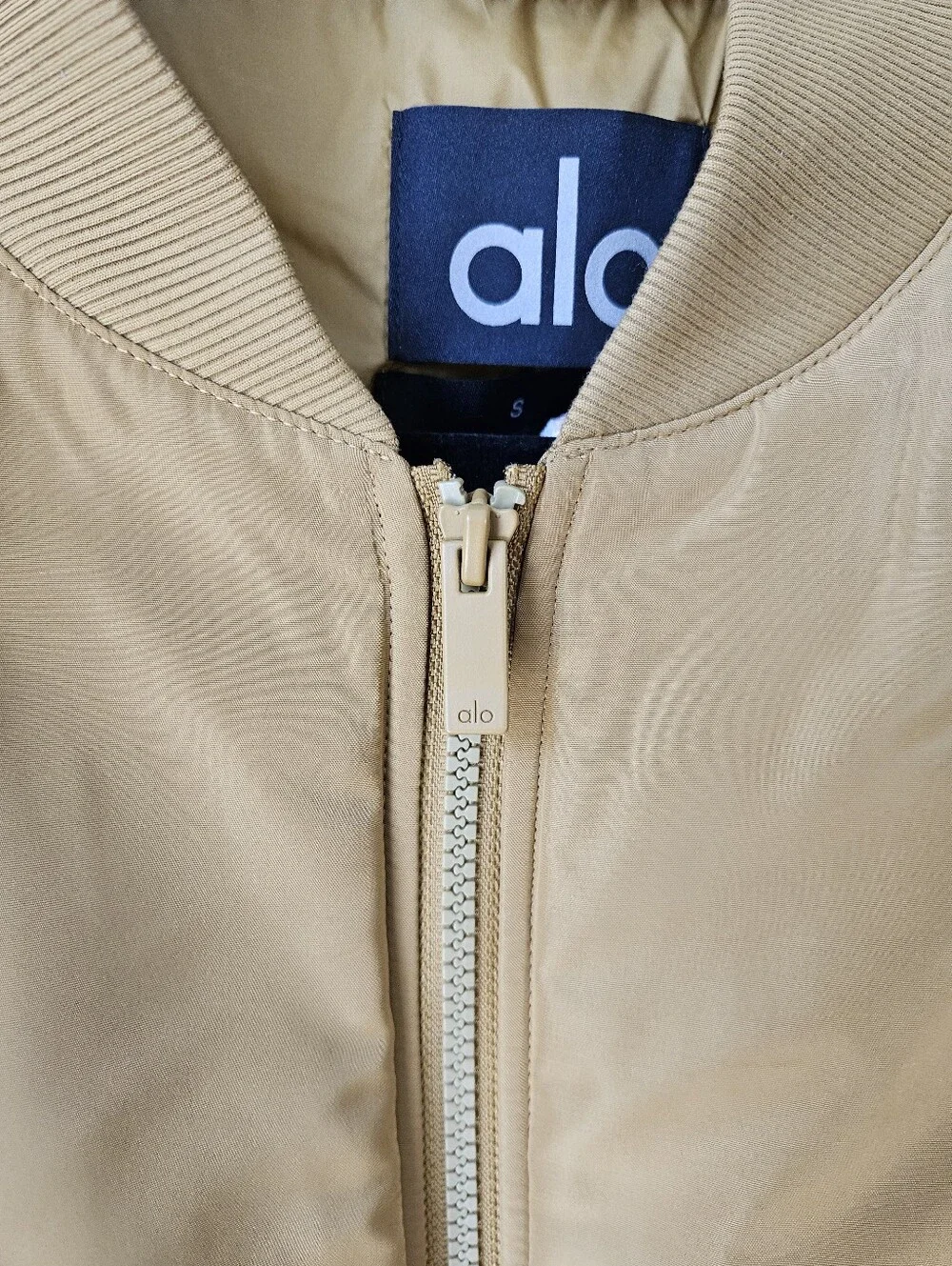 Alo Yoga Cropped Break Line Bomber Jacket Gold Ochre Mustard Size Small